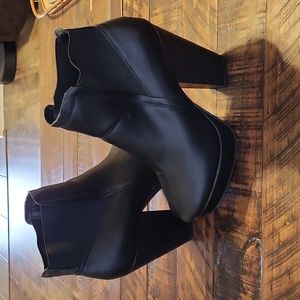 8.5 wild diva lounge brand heeled booties boots 4 inch